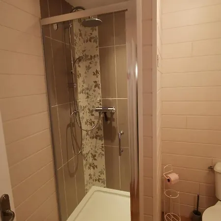 Semesterbostad Ha-py *